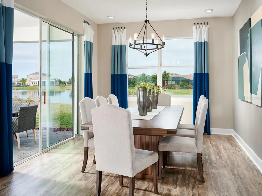 108 Shady Edge Loop Nokomis FL 34275