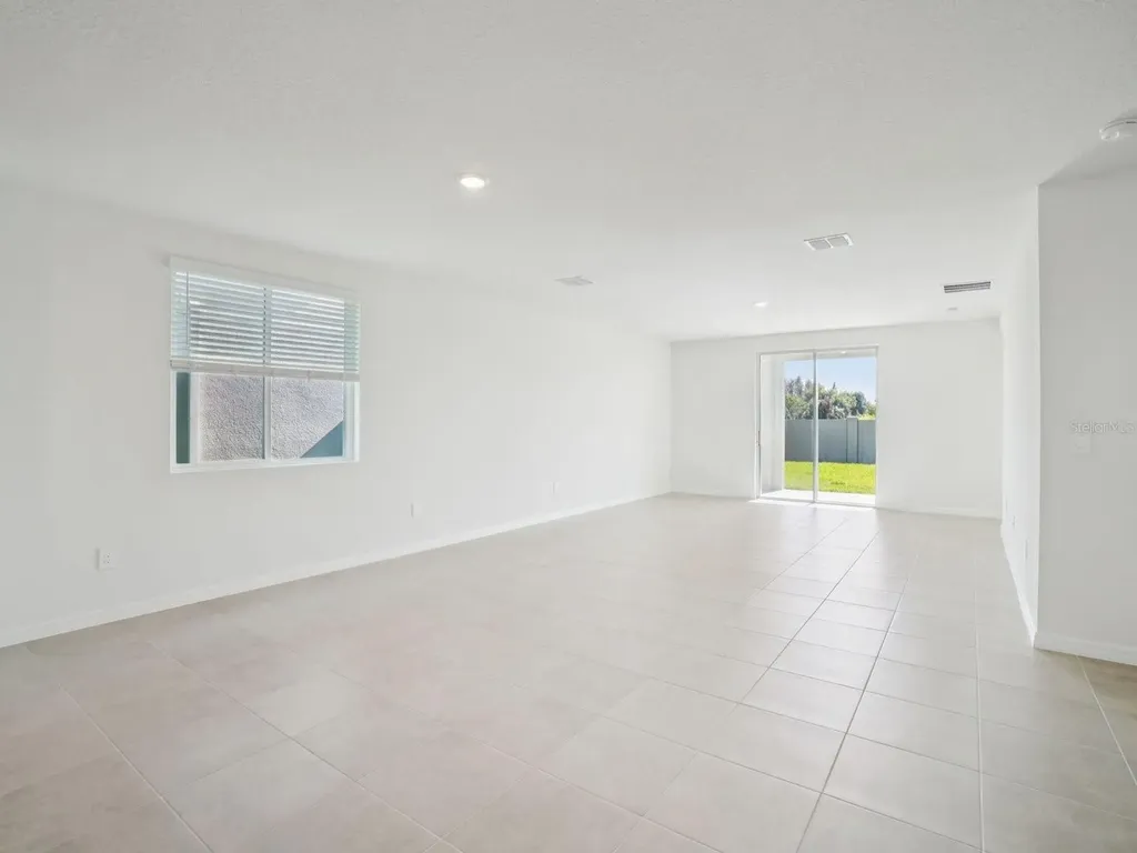 1696 Coolridge Place Zephyrhills FL 33541