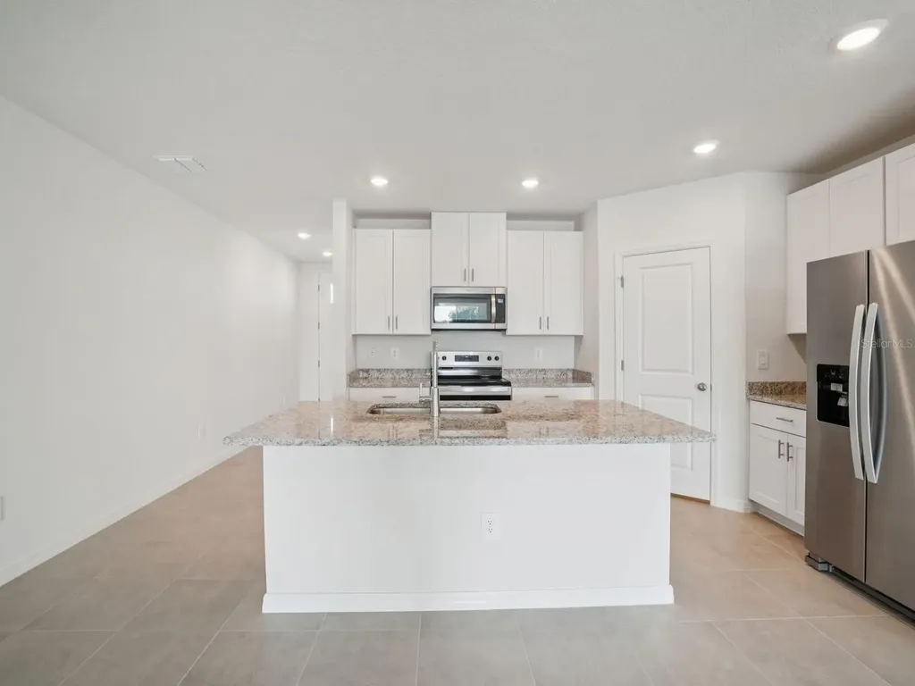 1696 Coolridge Place Zephyrhills FL 33541