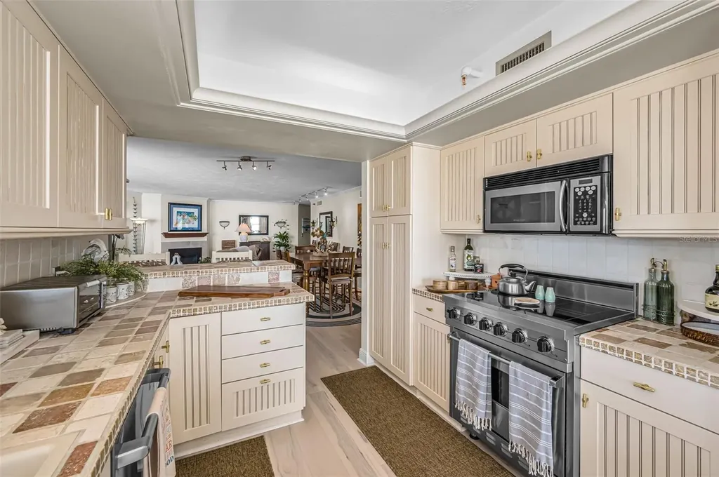 1660 Gulf Boulevard Clearwater Beach FL 33767