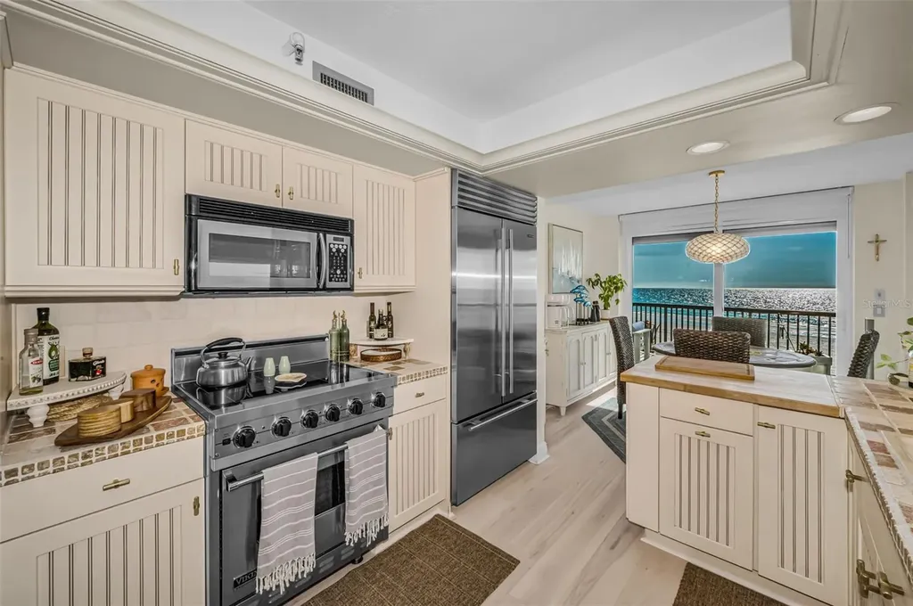 1660 Gulf Boulevard Clearwater Beach FL 33767
