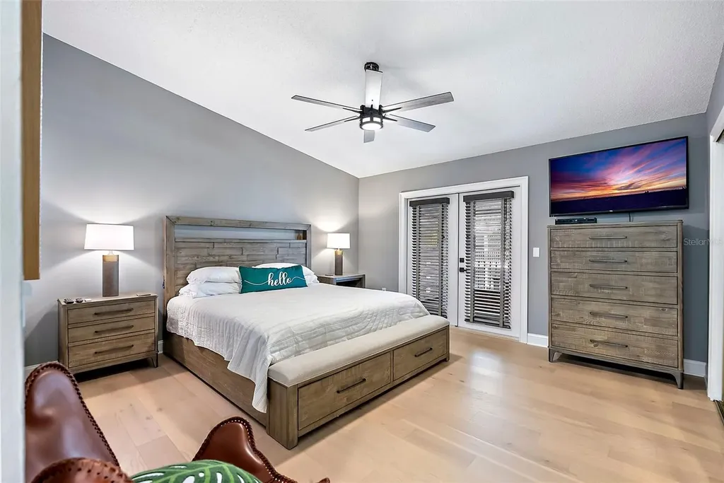 637 Pinellas Bayway S Tierra Verde FL 33715