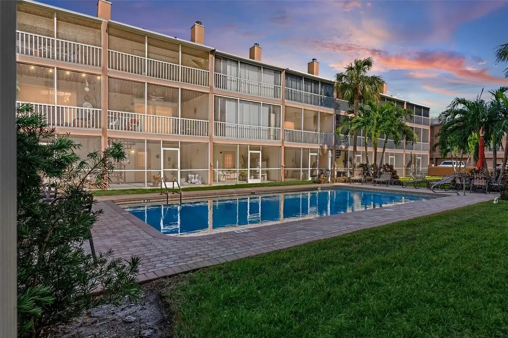 637 Pinellas Bayway S Tierra Verde FL 33715