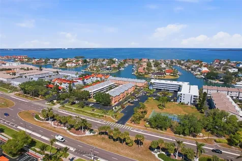 637 Pinellas Bayway S Tierra Verde FL 33715