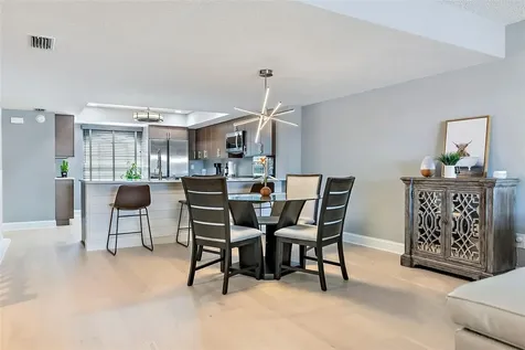 637 Pinellas Bayway S Tierra Verde FL 33715