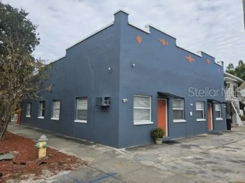 655 7th Avenue N St Petersburg FL 33701