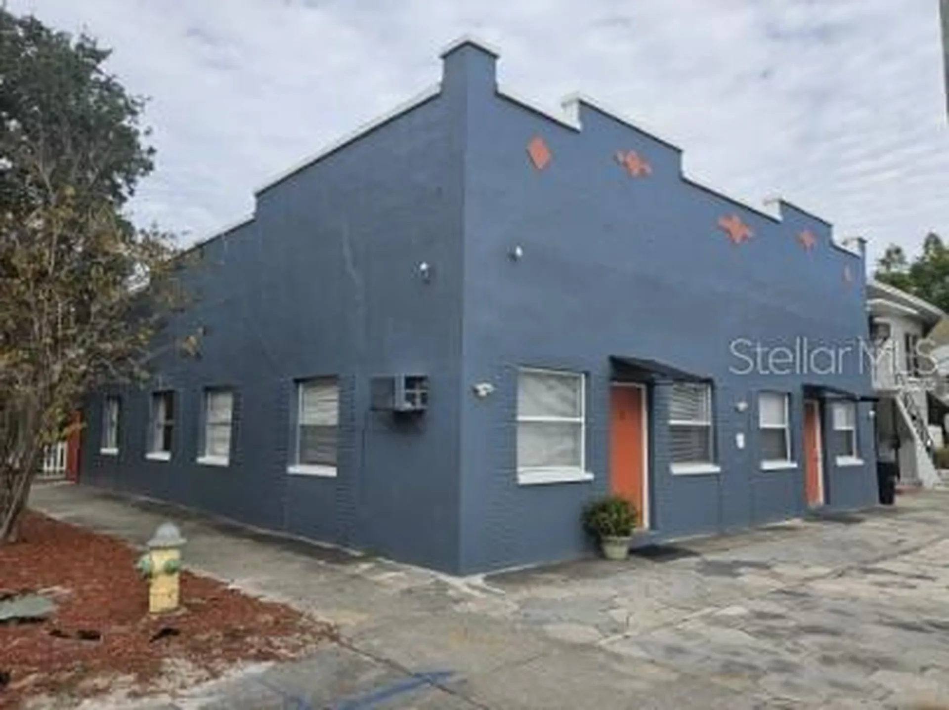 655 7th Avenue N St Petersburg FL 33701
