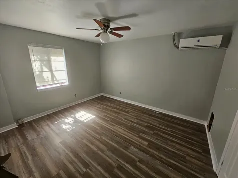 655 7th Avenue N St Petersburg FL 33701