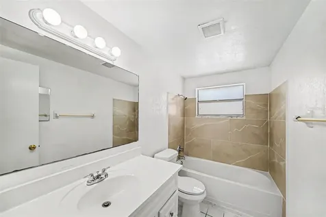 5301 82nd Avenue N Pinellas Park FL 33781