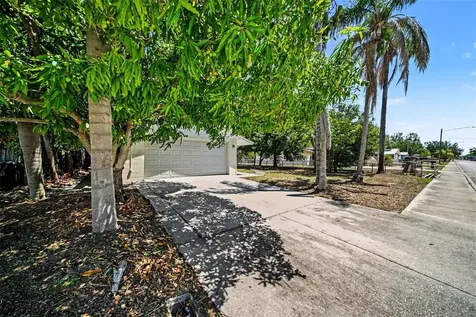 5301 82nd Avenue N Pinellas Park FL 33781