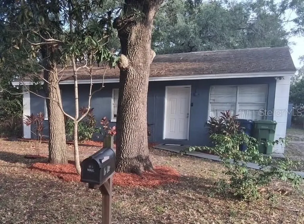 1907 E Emma Street Tampa FL 33610