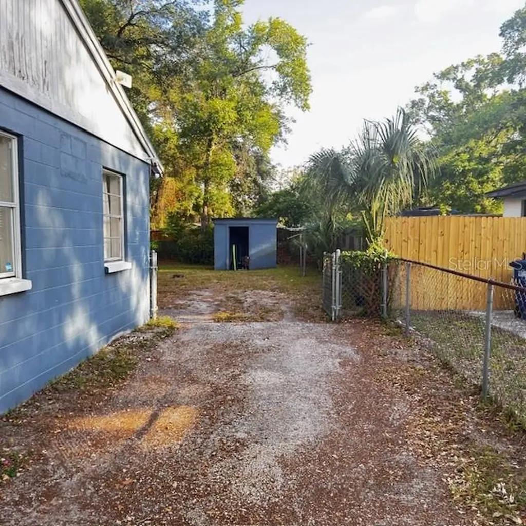 1907 E Emma Street Tampa FL 33610
