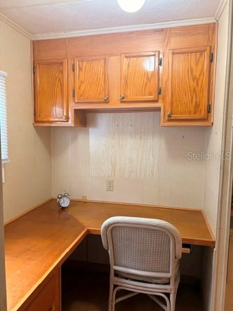 136 Forest Lane Safety Harbor FL 34695
