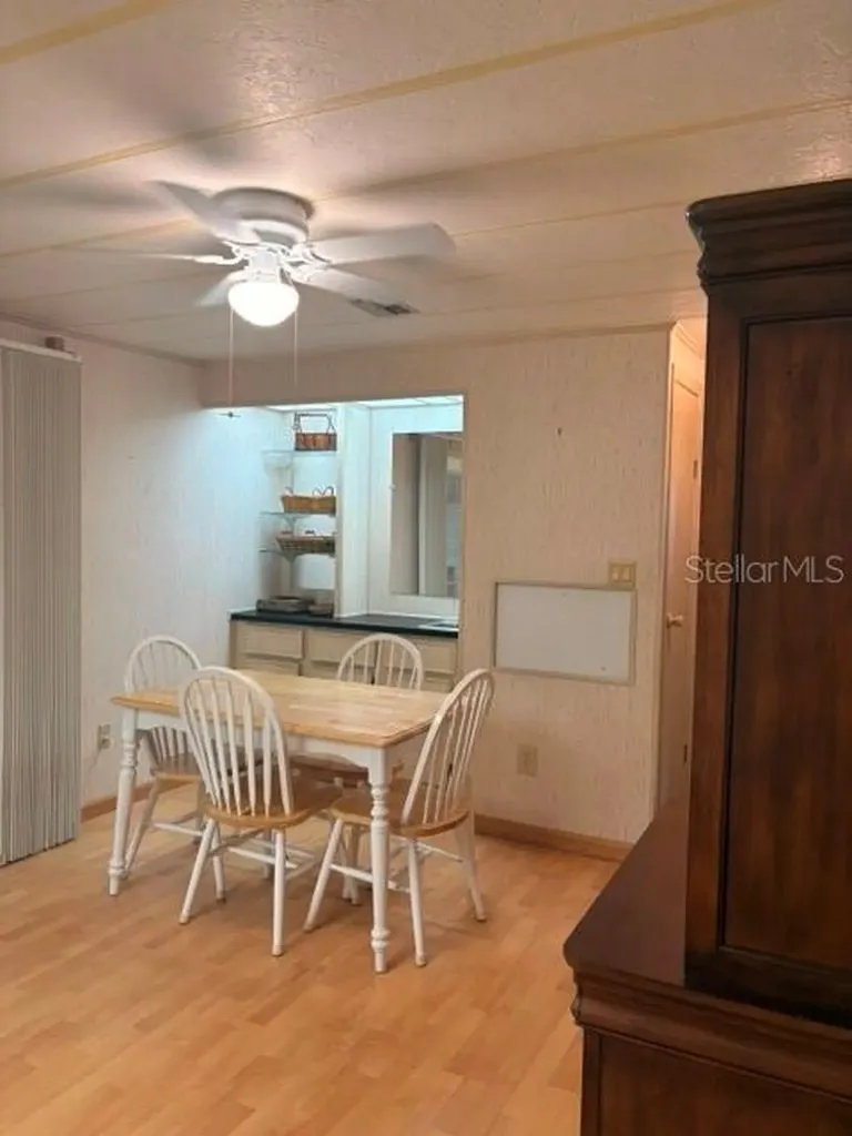 136 Forest Lane Safety Harbor FL 34695