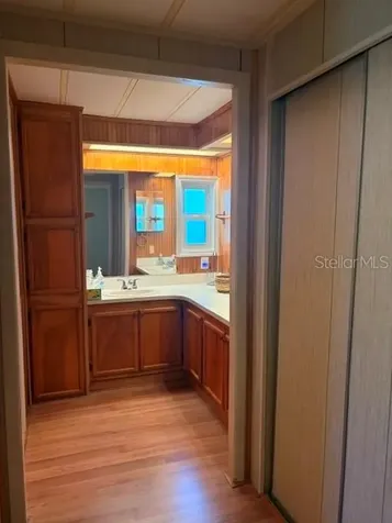 136 Forest Lane Safety Harbor FL 34695