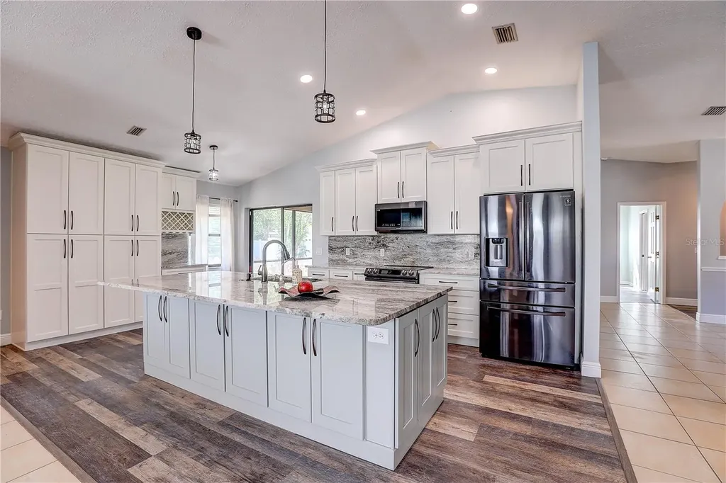 1418 Buckner Road Valrico FL 33596