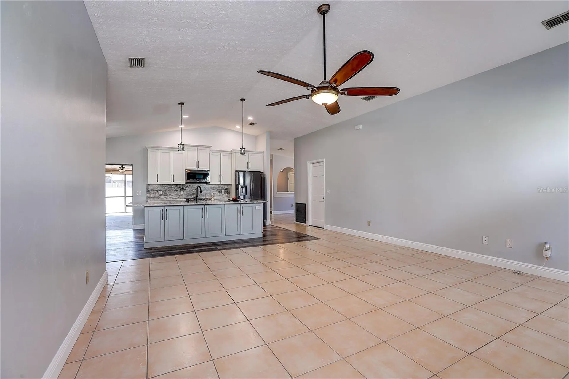 1418 Buckner Road Valrico FL 33596