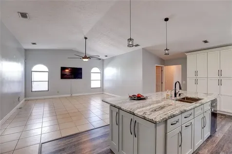 1418 Buckner Road Valrico FL 33596