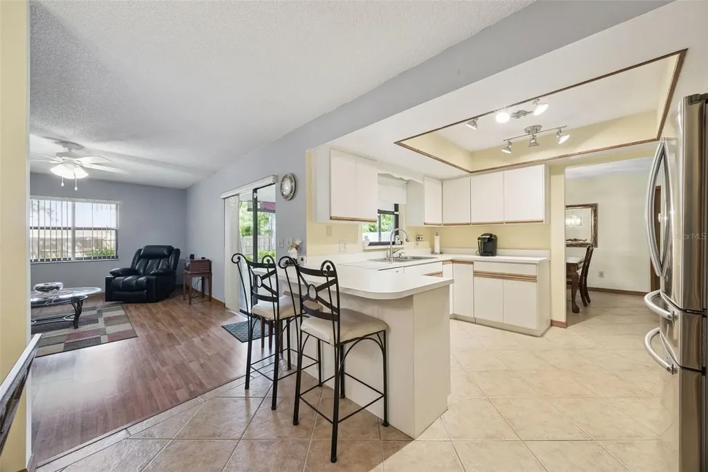 706 E Lacy Circle Deltona FL 32725