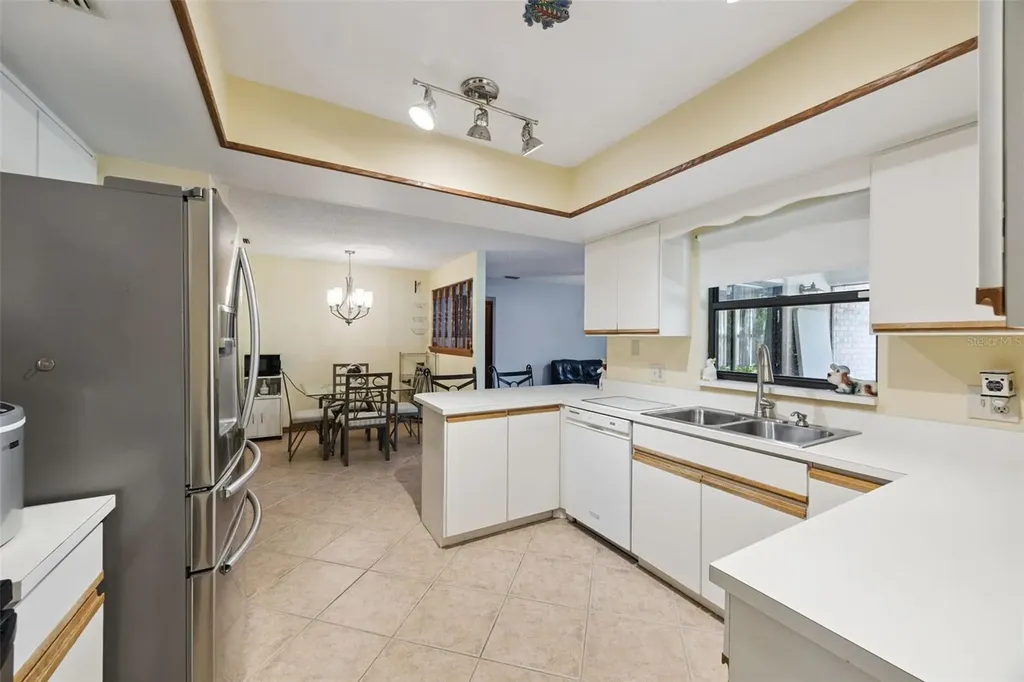 706 E Lacy Circle Deltona FL 32725