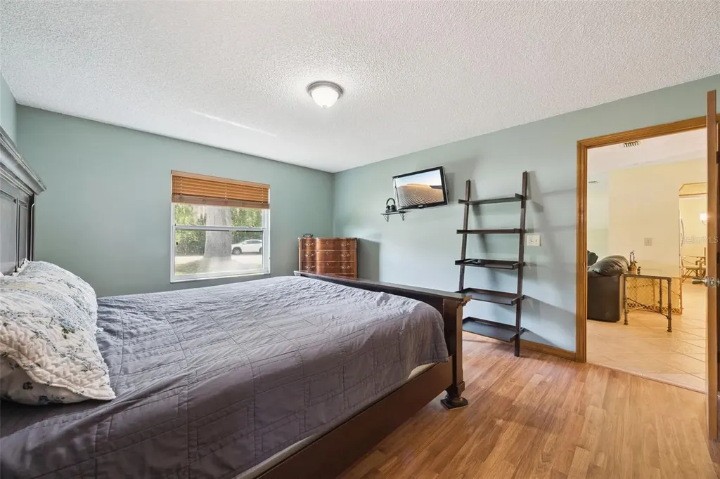 706 E Lacy Circle Deltona FL 32725