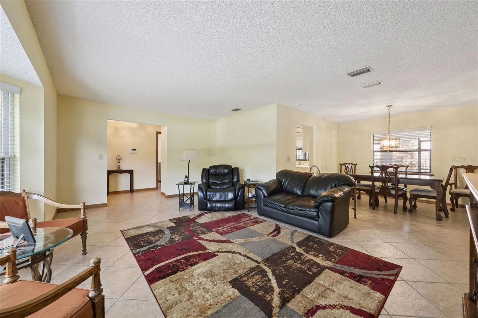 706 E Lacy Circle Deltona FL 32725
