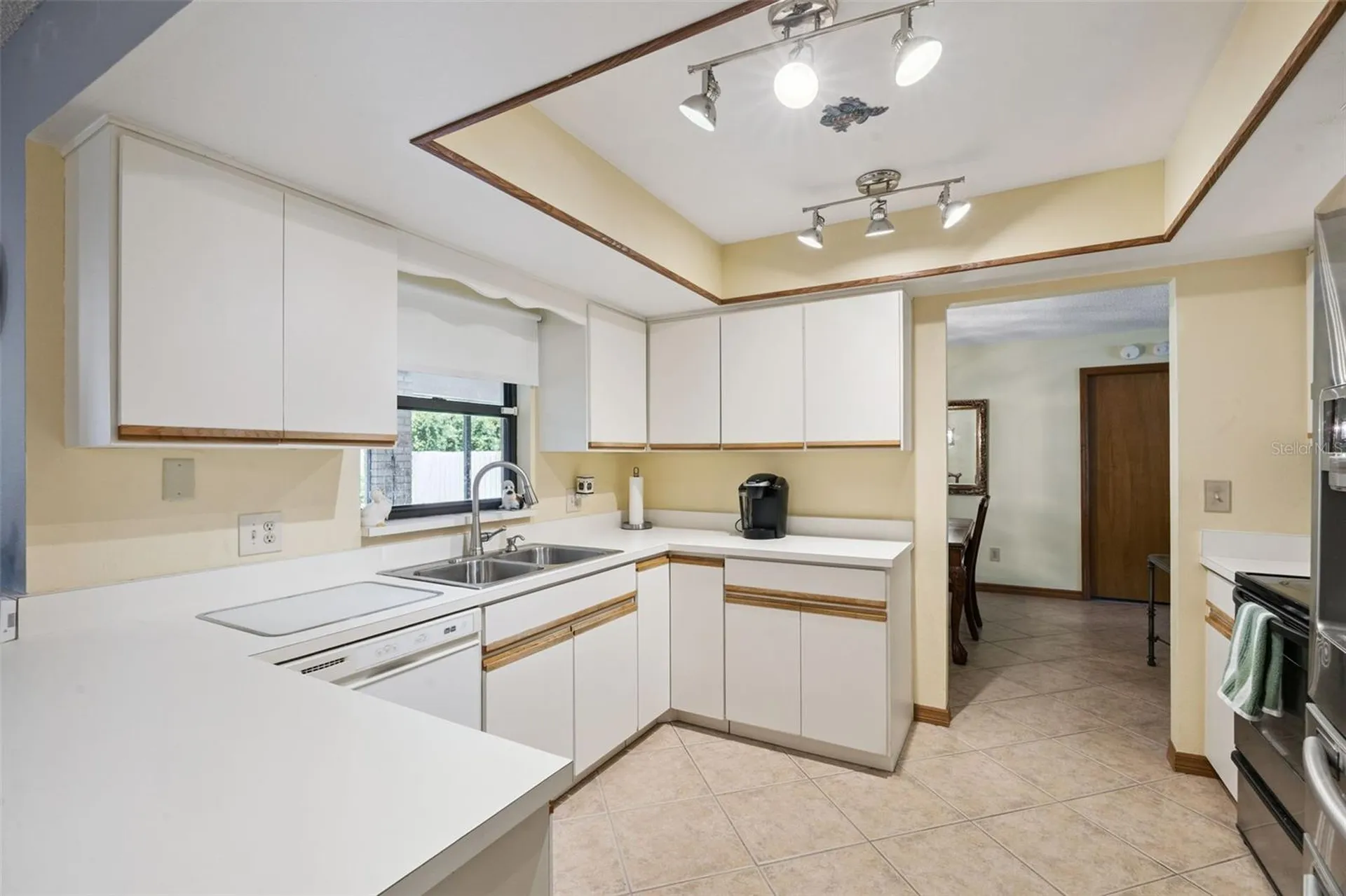 706 E Lacy Circle Deltona FL 32725