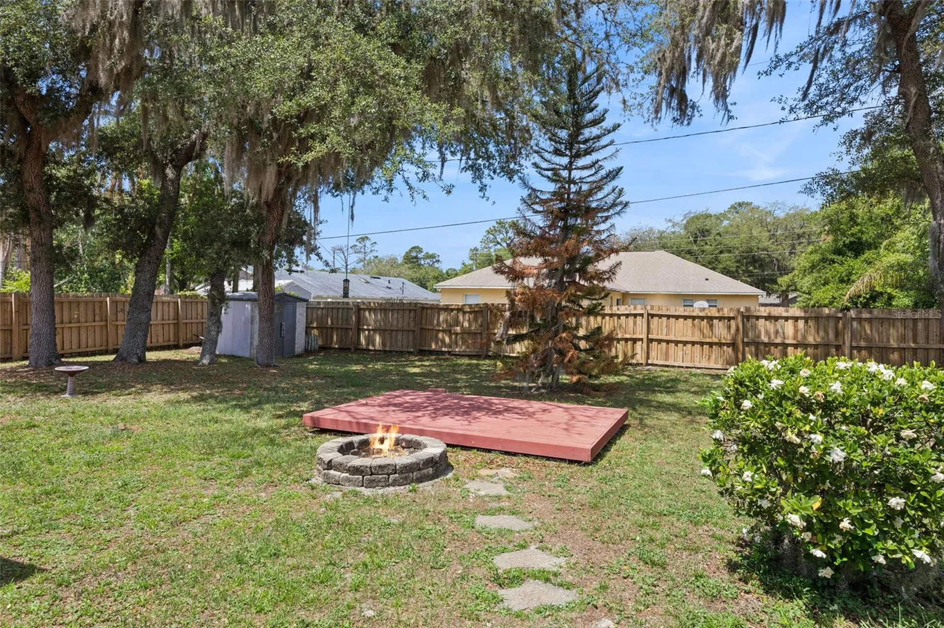 706 E Lacy Circle Deltona FL 32725