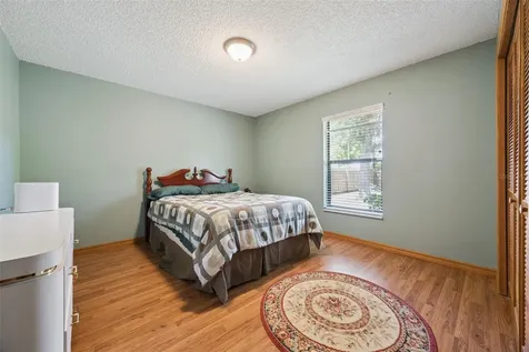 706 E Lacy Circle Deltona FL 32725