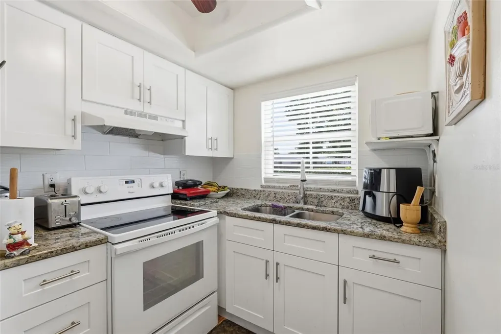 404 E Orlando Avenue Ocoee FL 34761