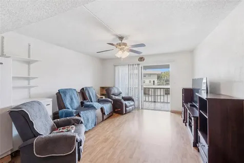 404 E Orlando Avenue Ocoee FL 34761