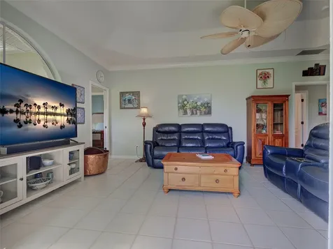 115 Grand Oak Circle Venice FL 34292