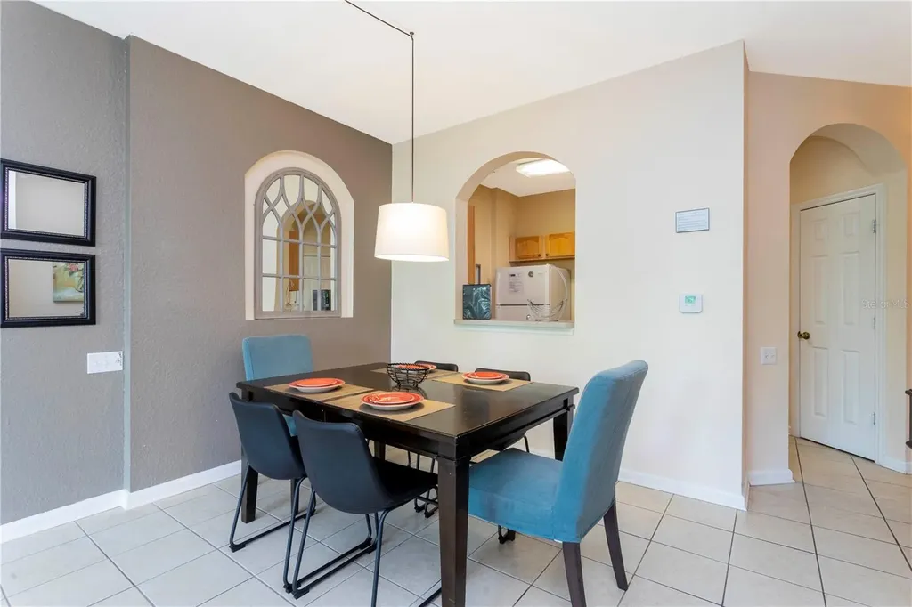 2813 Almaton Loop Kissimmee FL 34747