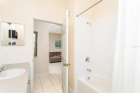 2813 Almaton Loop Kissimmee FL 34747