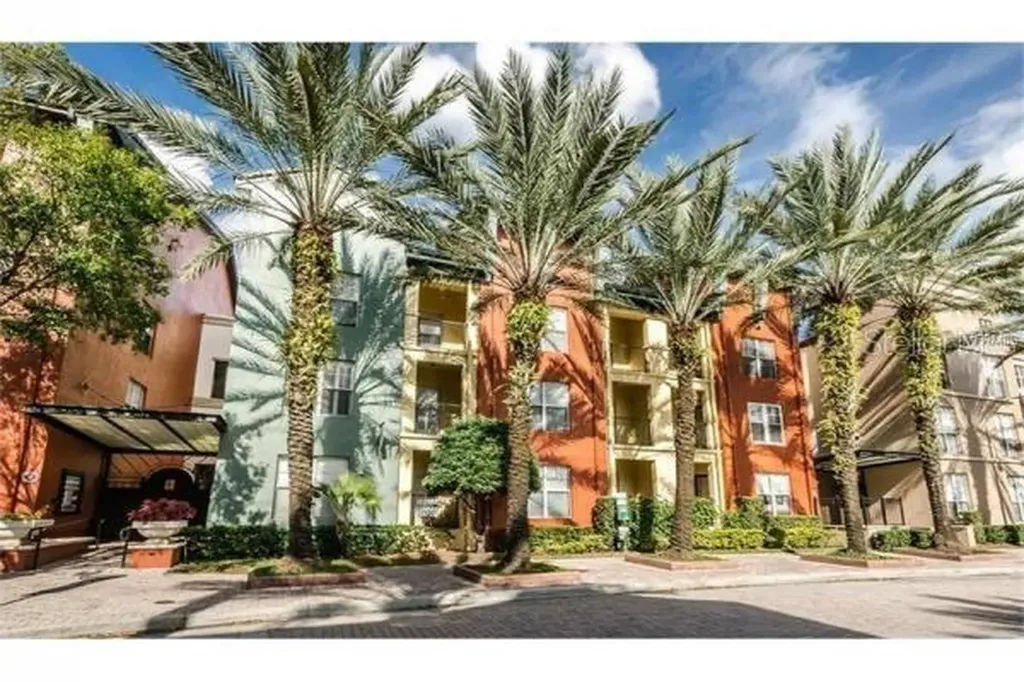 2411 W Horatio Street Tampa FL 33609