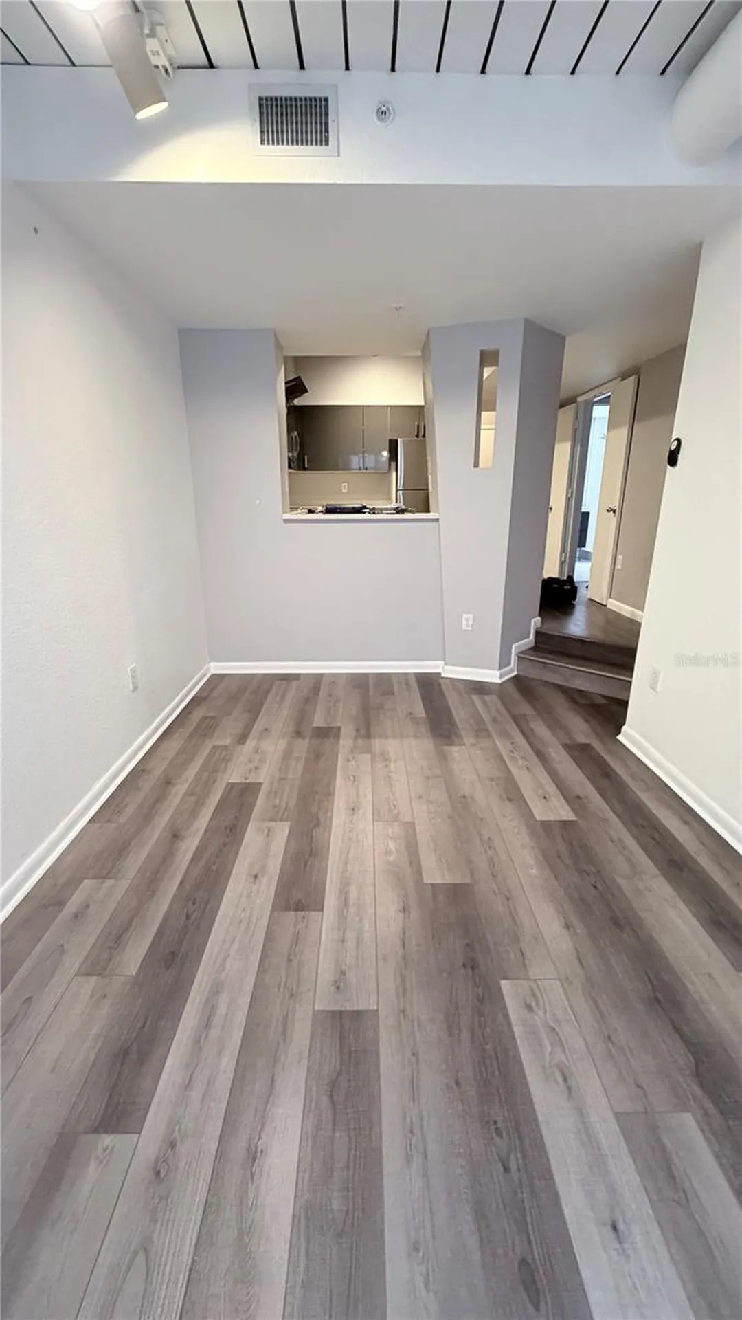 2411 W Horatio Street Tampa FL 33609