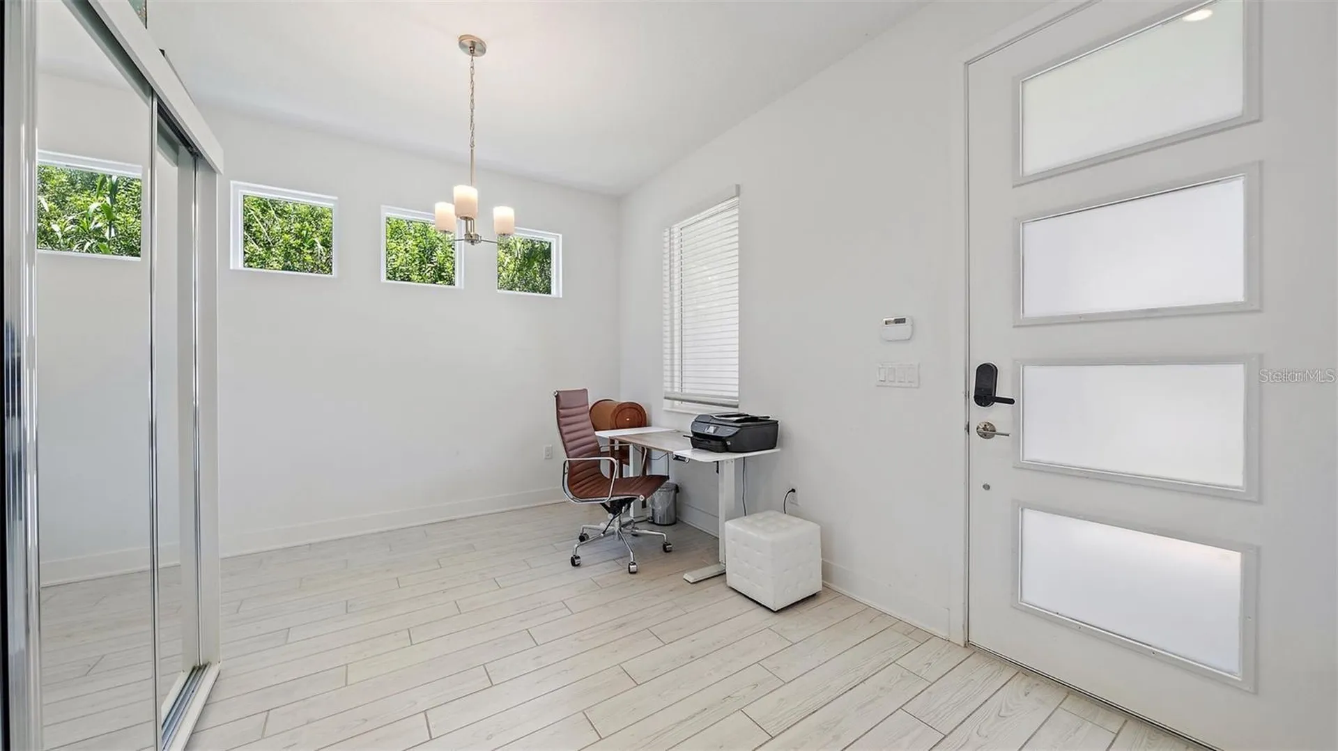 2587 Temple Street Sarasota FL 34239