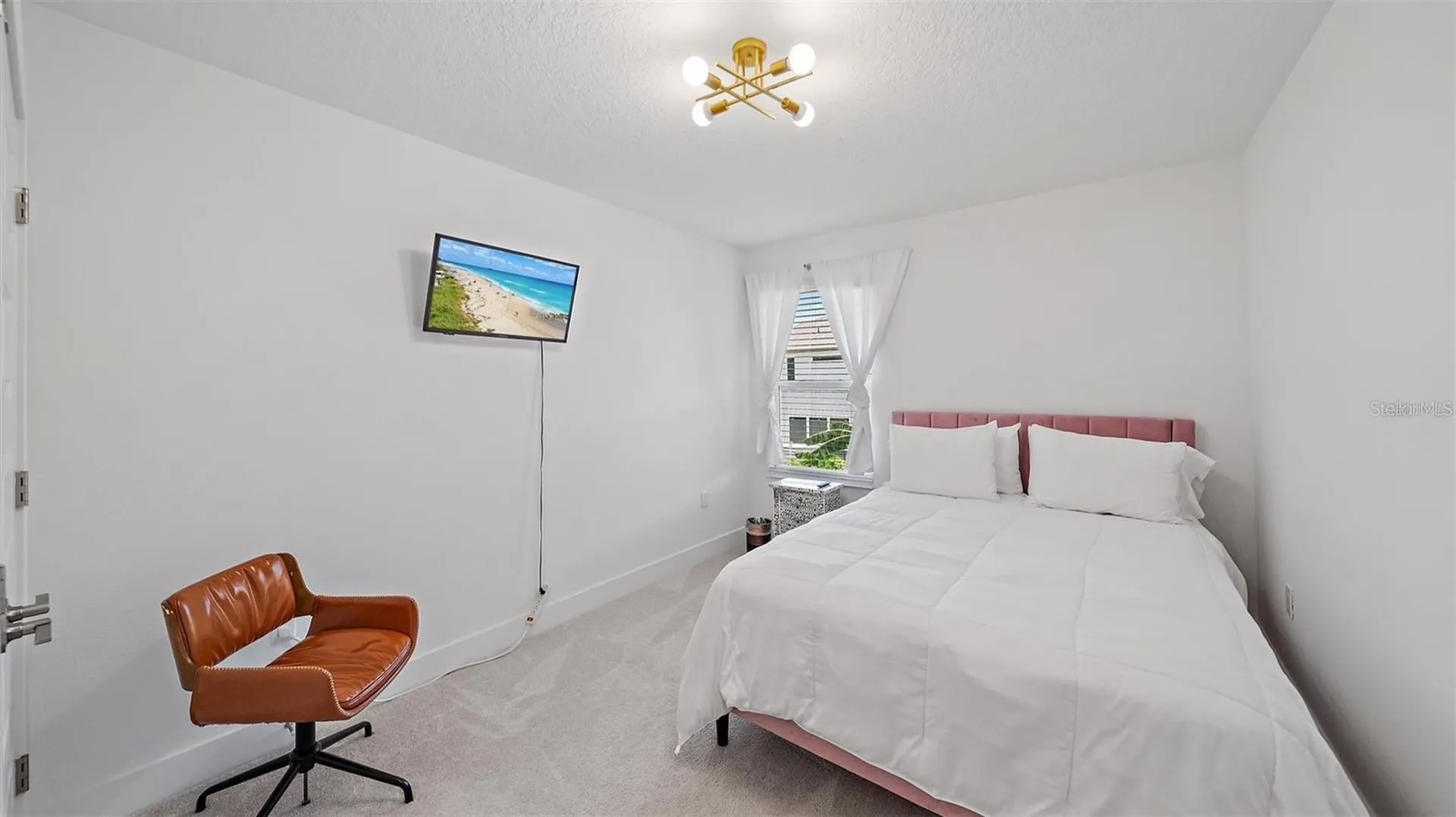 2587 Temple Street Sarasota FL 34239
