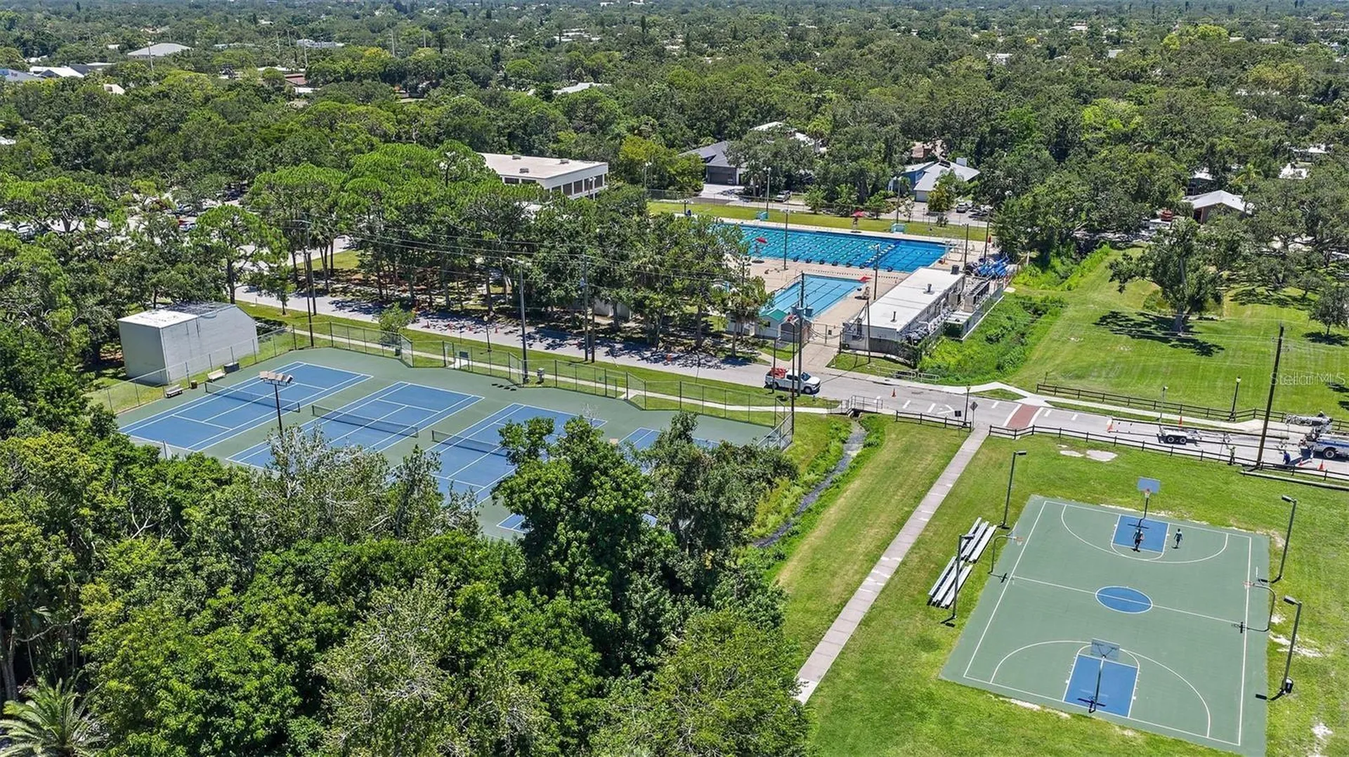 2587 Temple Street Sarasota FL 34239