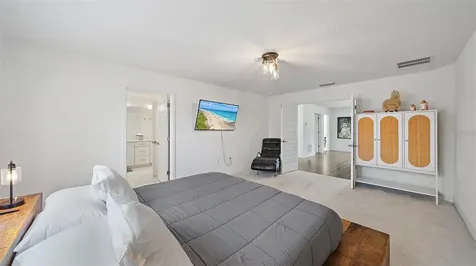 2587 Temple Street Sarasota FL 34239
