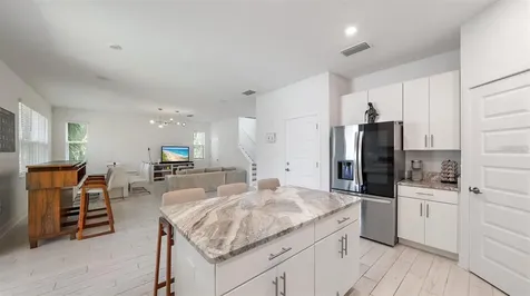2587 Temple Street Sarasota FL 34239