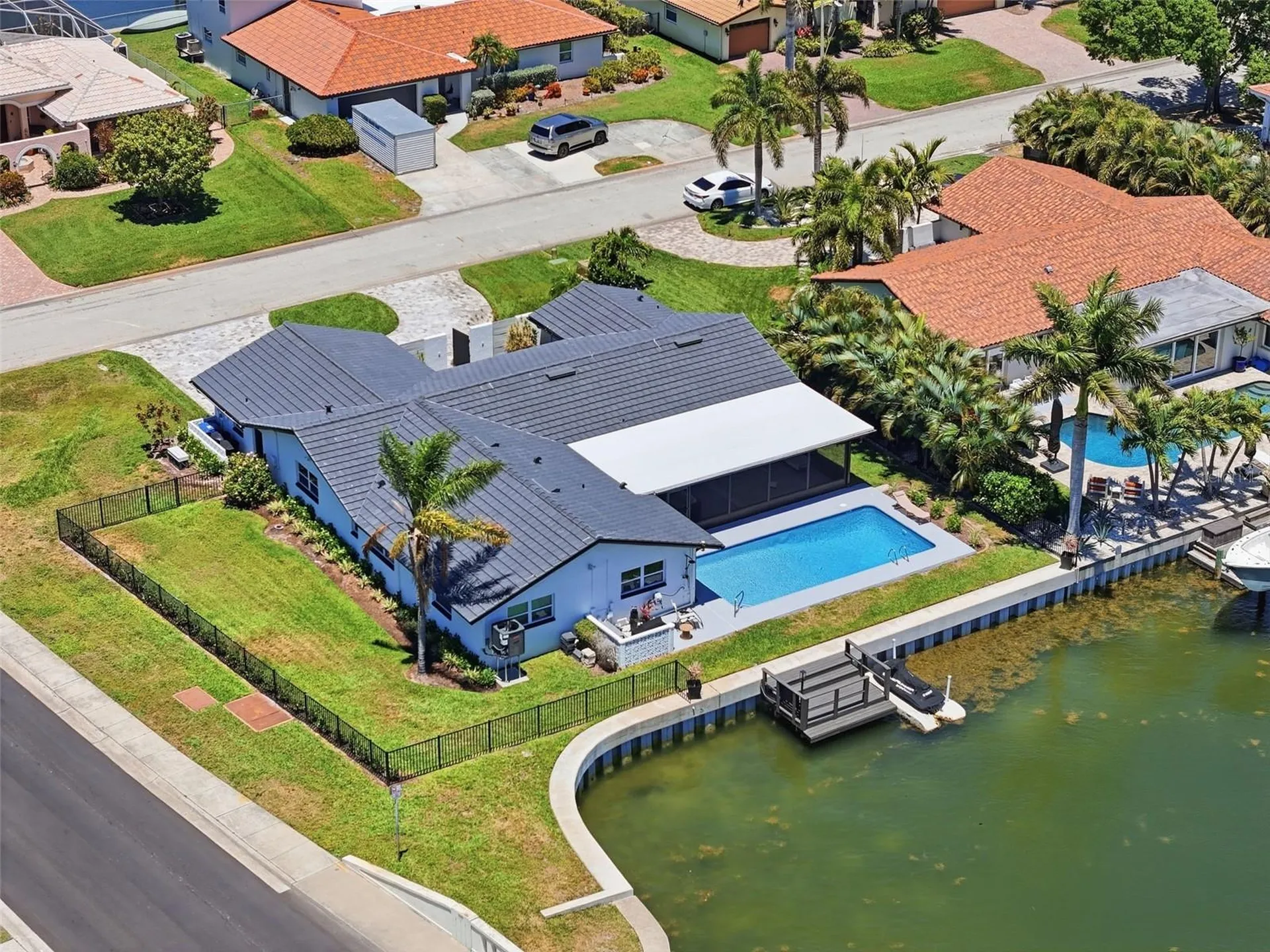 2000 Kansas Avenue NE St Petersburg FL 33703