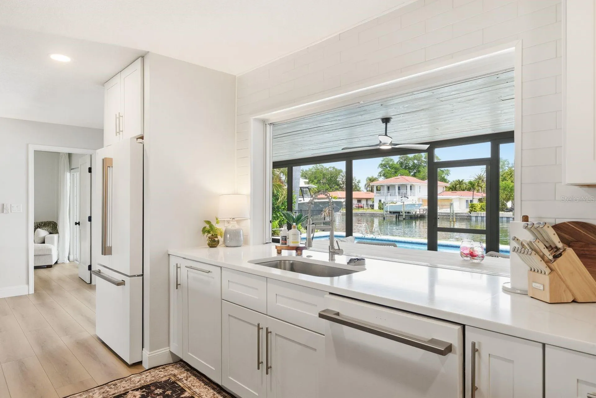 2000 Kansas Avenue NE St Petersburg FL 33703