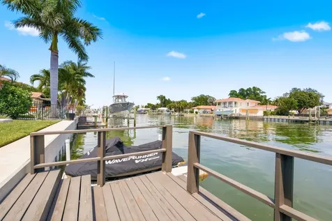2000 Kansas Avenue NE St Petersburg FL 33703