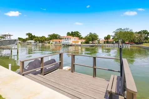 2000 Kansas Avenue NE St Petersburg FL 33703
