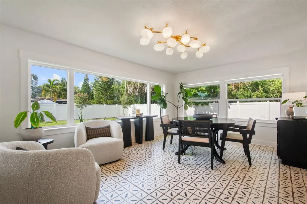 3715 Wren Lane Orlando FL 32803
