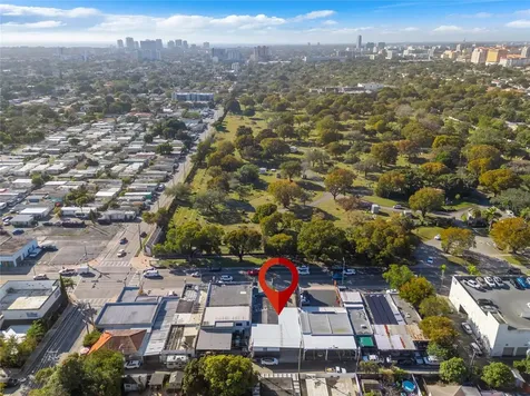 3219 SW 8th Street Miami FL 33135