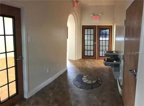 6236 Kingspointe Parkway Orlando FL 32819