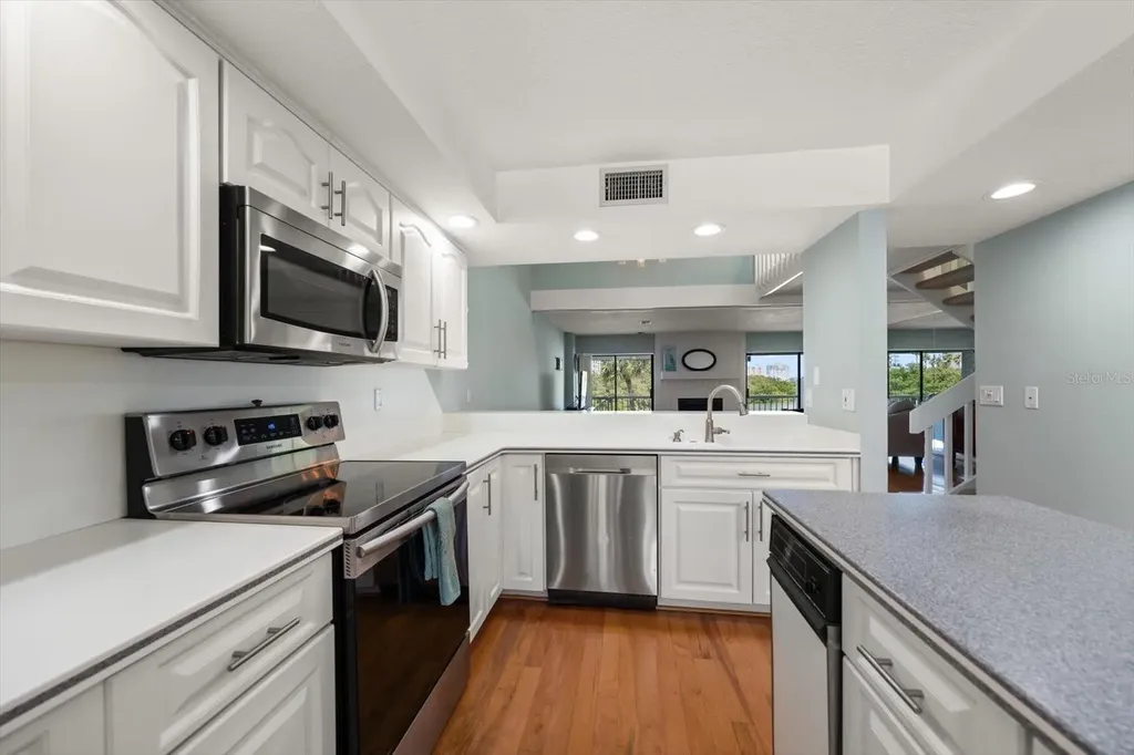 118 Marina Del Rey Court Clearwater Beach FL 33767