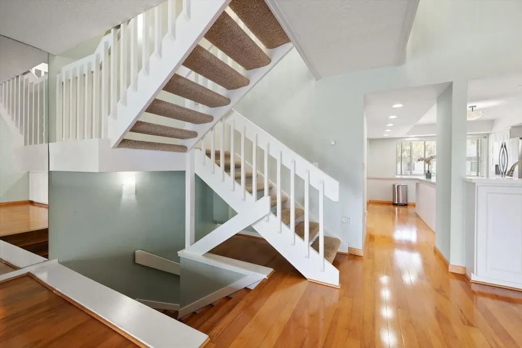 118 Marina Del Rey Court Clearwater Beach FL 33767